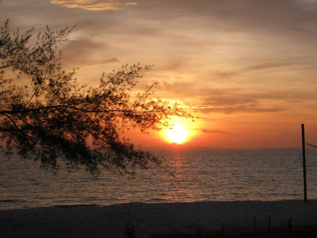 Coconutbeach Bungalows Derm Tkov Village Esterno foto