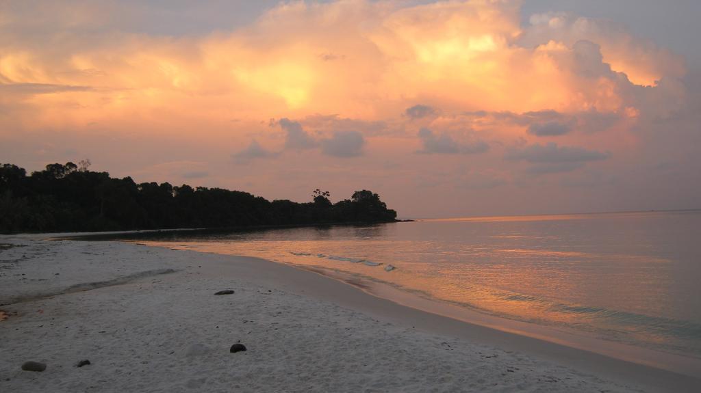 Coconutbeach Bungalows Derm Tkov Village Esterno foto