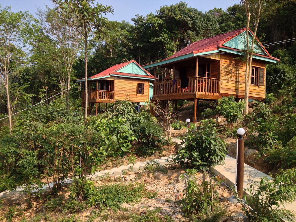Coconutbeach Bungalows Derm Tkov Village Esterno foto